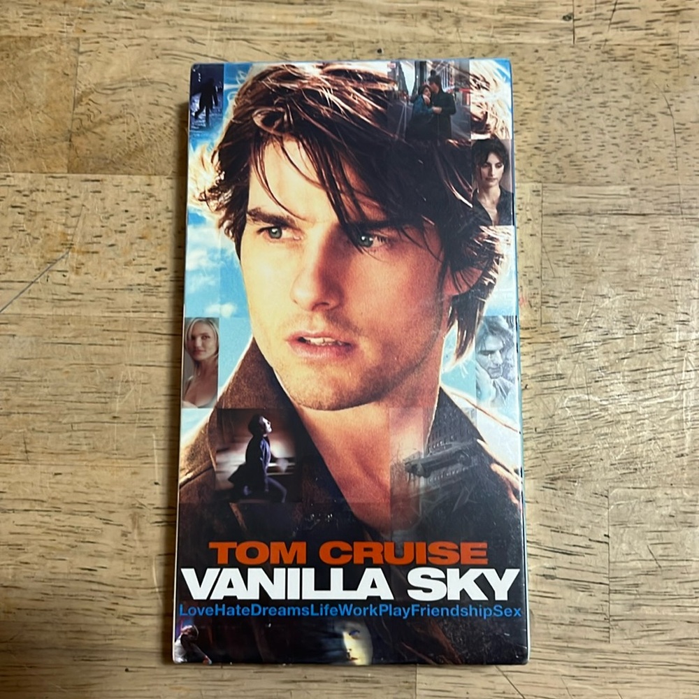 Vanilla Sky VHS Featuring Tom Cruise Sealed